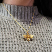 Load image into Gallery viewer, Bee Pendant &amp; Chain in Gold Vermeil on Sterling Silver
