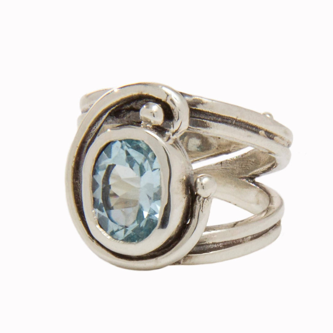 Jasmine ring in Silver & Blue Topaz